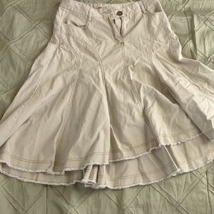 Elegant Cream Women's Skirt